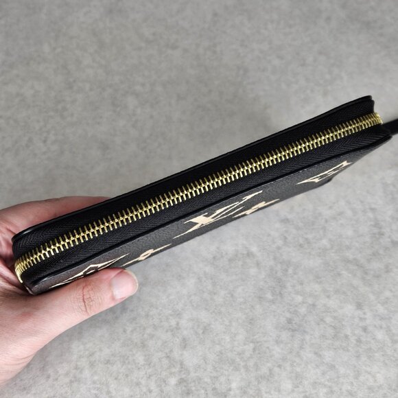 Louis Vuitton Black Beige Giant Monogram Empriente Zippy Long Wallet with COA - Picture 4 of 14